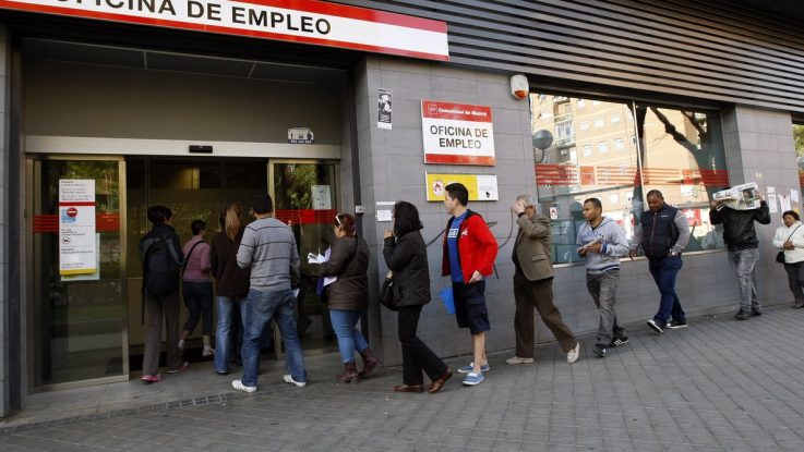 Estoy cobrando el paro y empiezo a trabajar. ¿Qué tengo que hacer ...