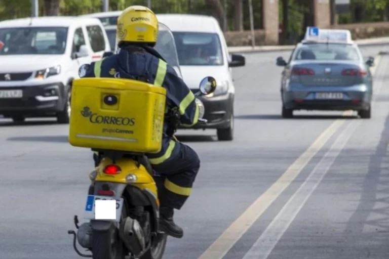 06412395-3DEE-4CCE-B97A4ADC156113E3